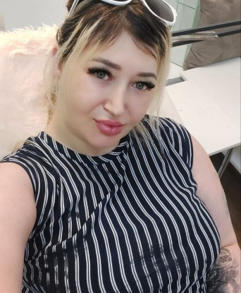 Рада приветствовать тебя в моем мире наслаждений.❤️
Я предлагаю тебе незабываемые встречи, исполненные страсти и желания. Со мной ты сможешь расслабиться и погрузиться в мир наслаждения, забыв о повседневных проблемах.✨
Мои услуги включают классический и эротический массаж, оральные ласки и глубокий минет. Я мастерица в стриптизе и сексуальных играх, и с удовольствием исполню все твои сокровенные фантазии.💋
У меня есть много положительных отзывов от моих предыдущих клиентов, которые оставались очень довольны нашими встречами. Я уверена, что и ты будешь приятно удивлен моей умелостью и нежностью.🔥
Предлагаю тебе оценить мое фото, чтобы увидеть, насколько я соблазнительная. Ты можешь быть уверен в конфиденциальности наших встреч. Жду от тебя звонка, чтобы обсудить детали нашей встречи в Москве.🌇 609, 37 лет